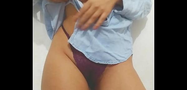  Luisa Macedo striptease